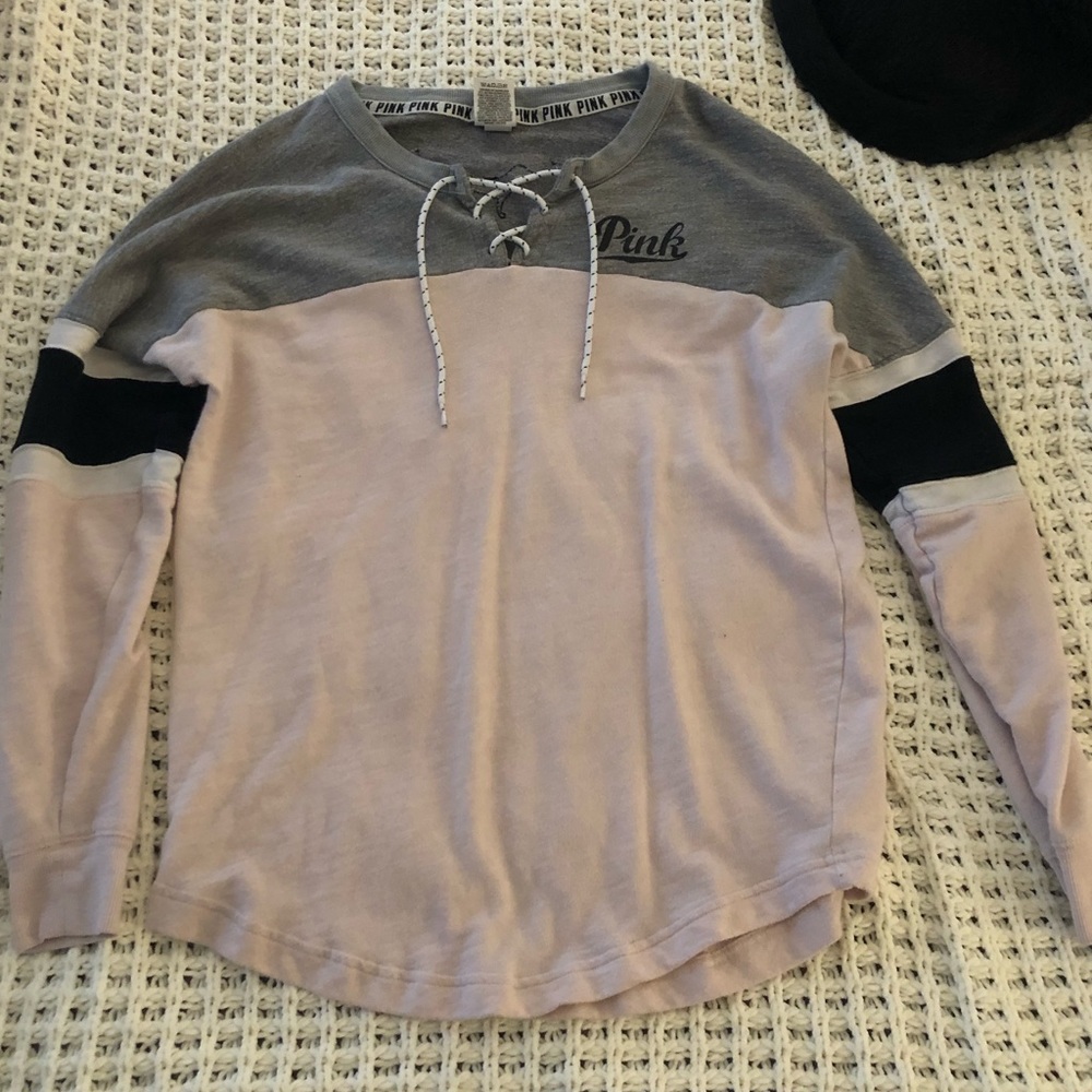 VS sweater